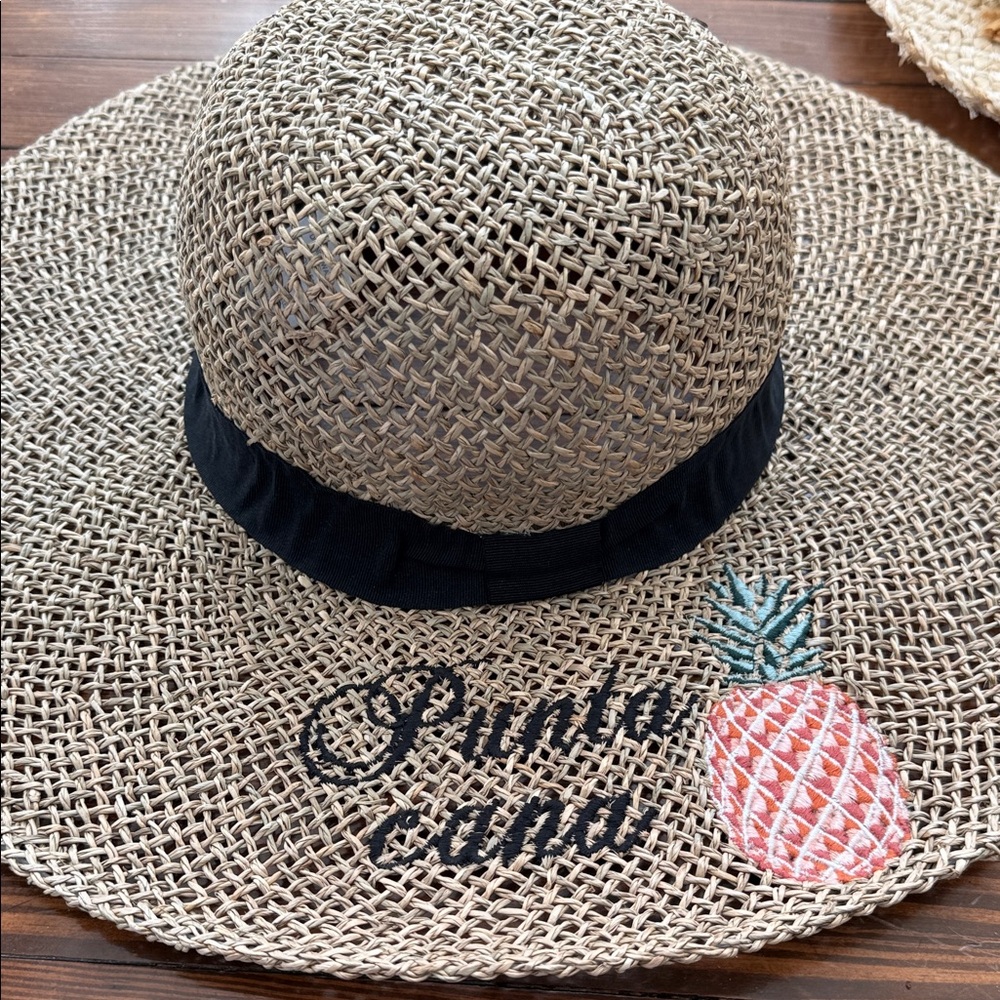 BUNDLE of 2 Straw Sun Hats with Floral Accent and Punta Cana - Picture 2 of 10
